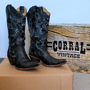 Corral Vintage Women's Cowboy Boots - Black Grey Python - Size 8.5